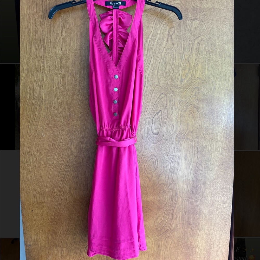 Hit pink forever 21 dress with bow back. Size small.